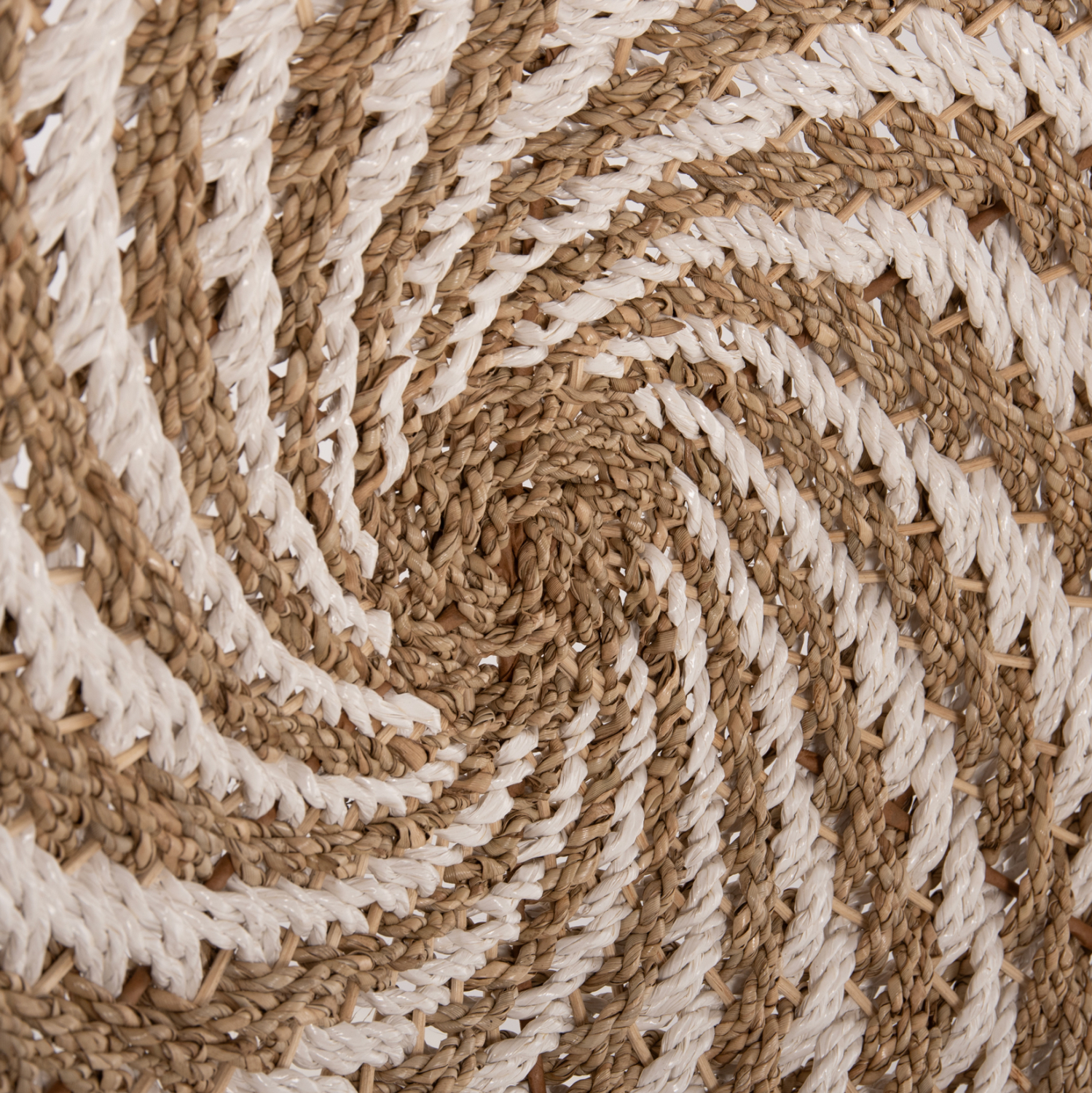 ΔΙΑΚΟΣΜΗΤΙΚΟ ΤΟΙΧΟΥ ΣΤΡΟΓΓΥΛΟ HM7830.01 ΣΠΙΡΑΛ ΟΨΗ-SEAGRASS ΣΕ ΛΕΥΚΟ-ΦΥΣΙΚΟ ΧΡΩΜΑ Φ61x3εκ. - Image 5