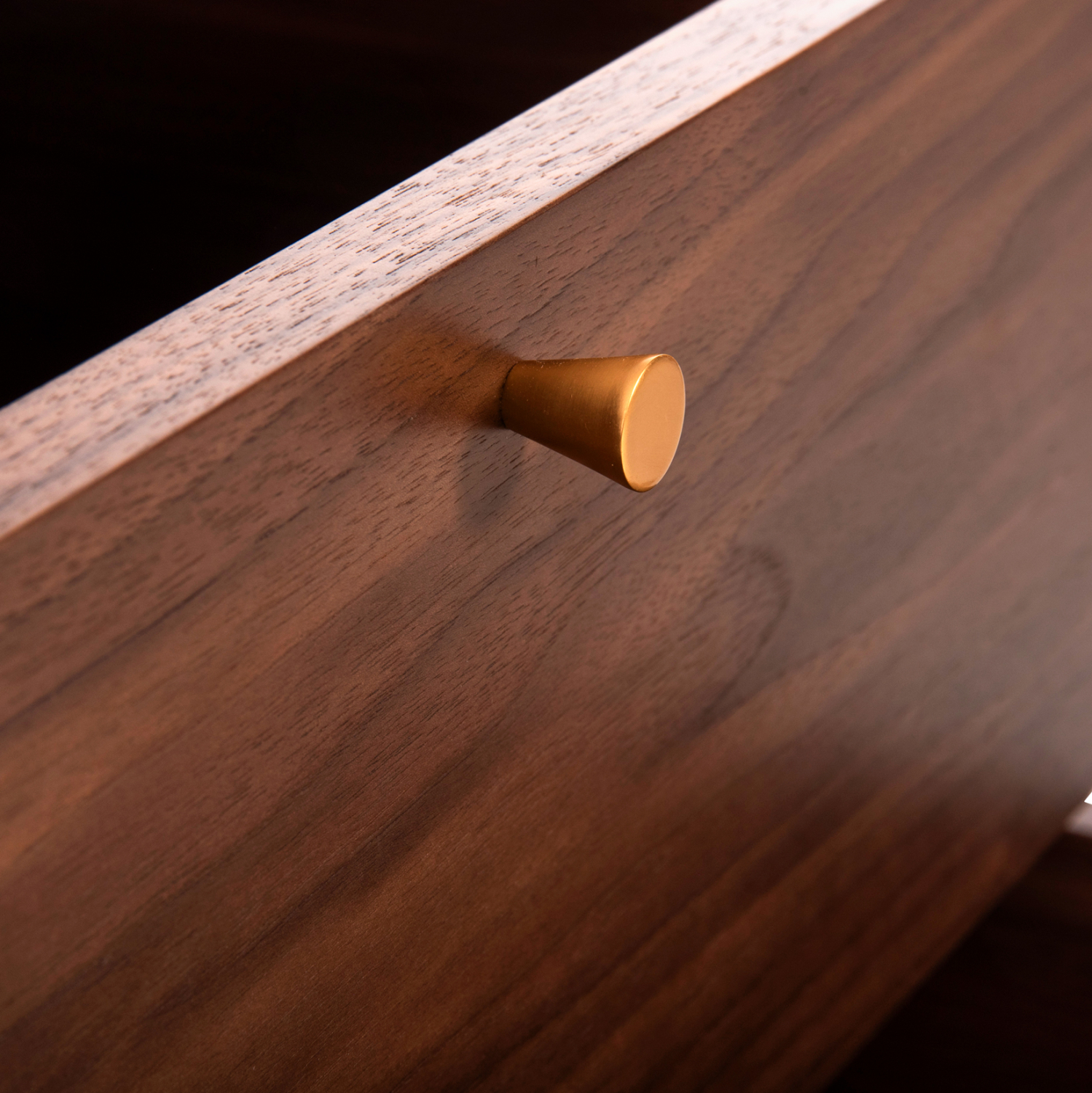 ΕΠΙΠΛΟ ΤΗΛΕΟΡΑΣΗΣ MEEN HM9736 MDF ΜΕ ΚΑΠΛΑΜΑ ΚΑΡΥΔΙΑΣ-ΧΡΥΣΑ ΠΟΔΙΑ 160x40x52Υεκ. - Image 5