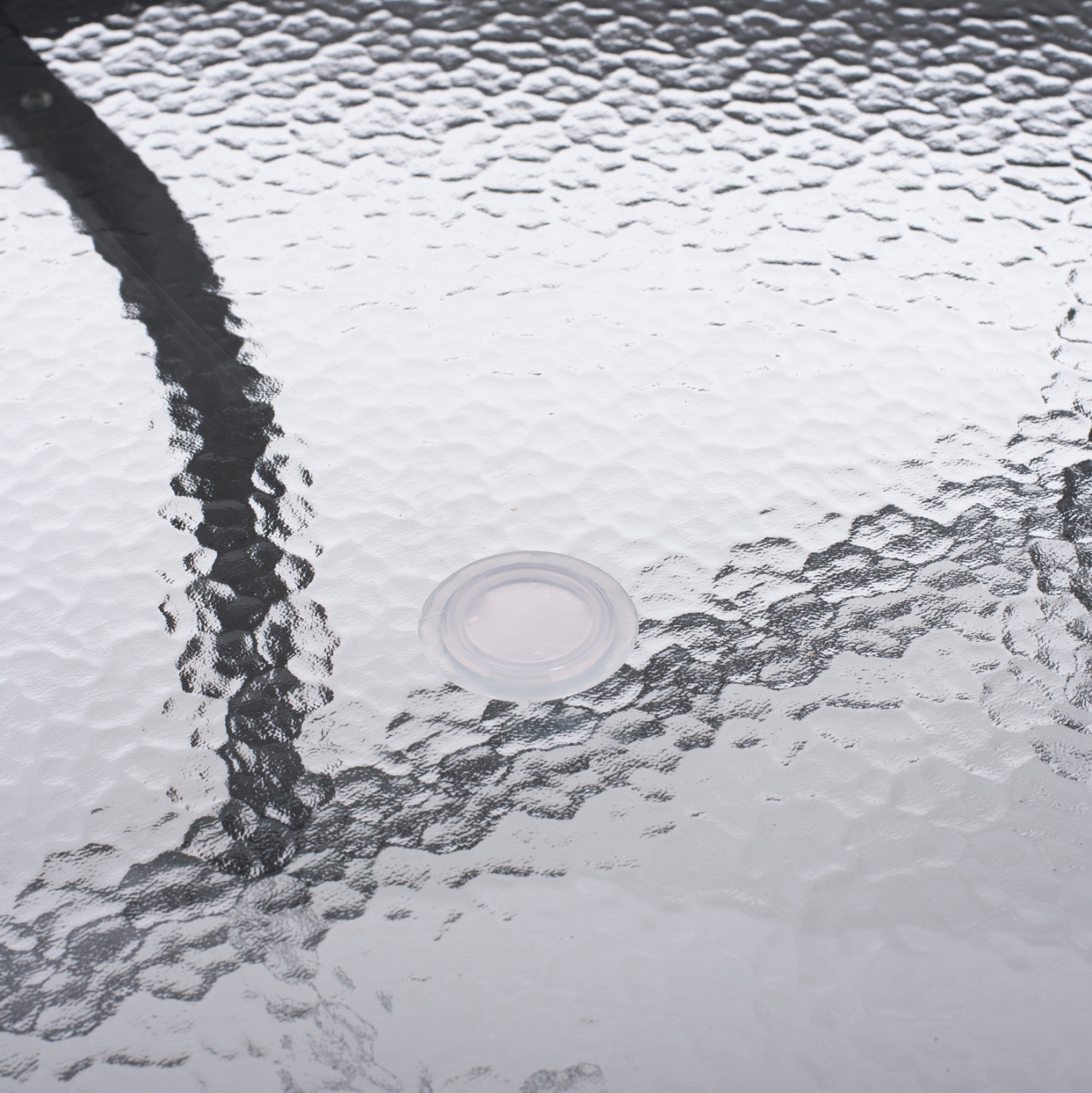 ΤΡΑΠΕΖΙ BRUNO 150X90Χ75Υεκ. ΜΕΤΑΛΛΙΚΟ ΟΡΘΟΓΩΝΙΟ ΓΚΡΙ ΜΕ ΤΡΥΠΑ ΟΜΠΡΕΛΑΣ Φ38 HM5145.11 - Image 4